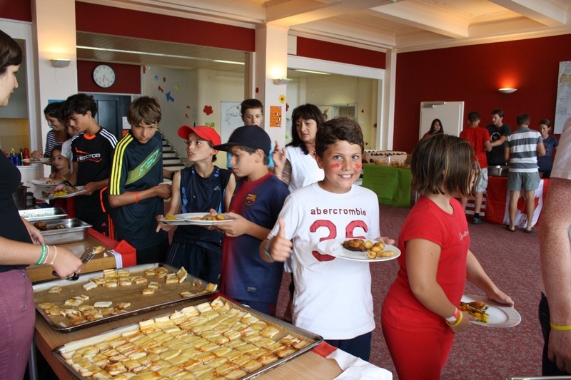 Village Camps International Summer Camp Leysin, Switzerland 2025-08-09 https://www.villagecamps.com/journals_admin/images/715-19-inter (66).jpg
